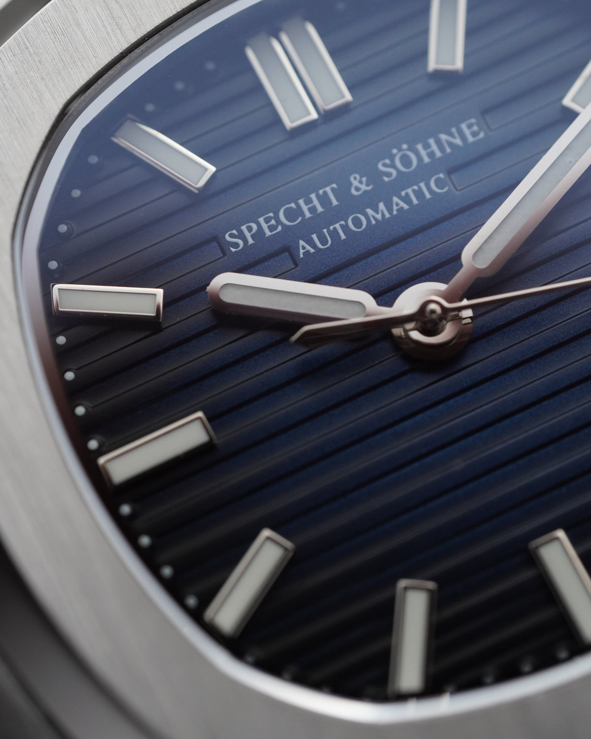 Specht & Sohne Nautilus SP0005A-V2 Icon Edition Automatic