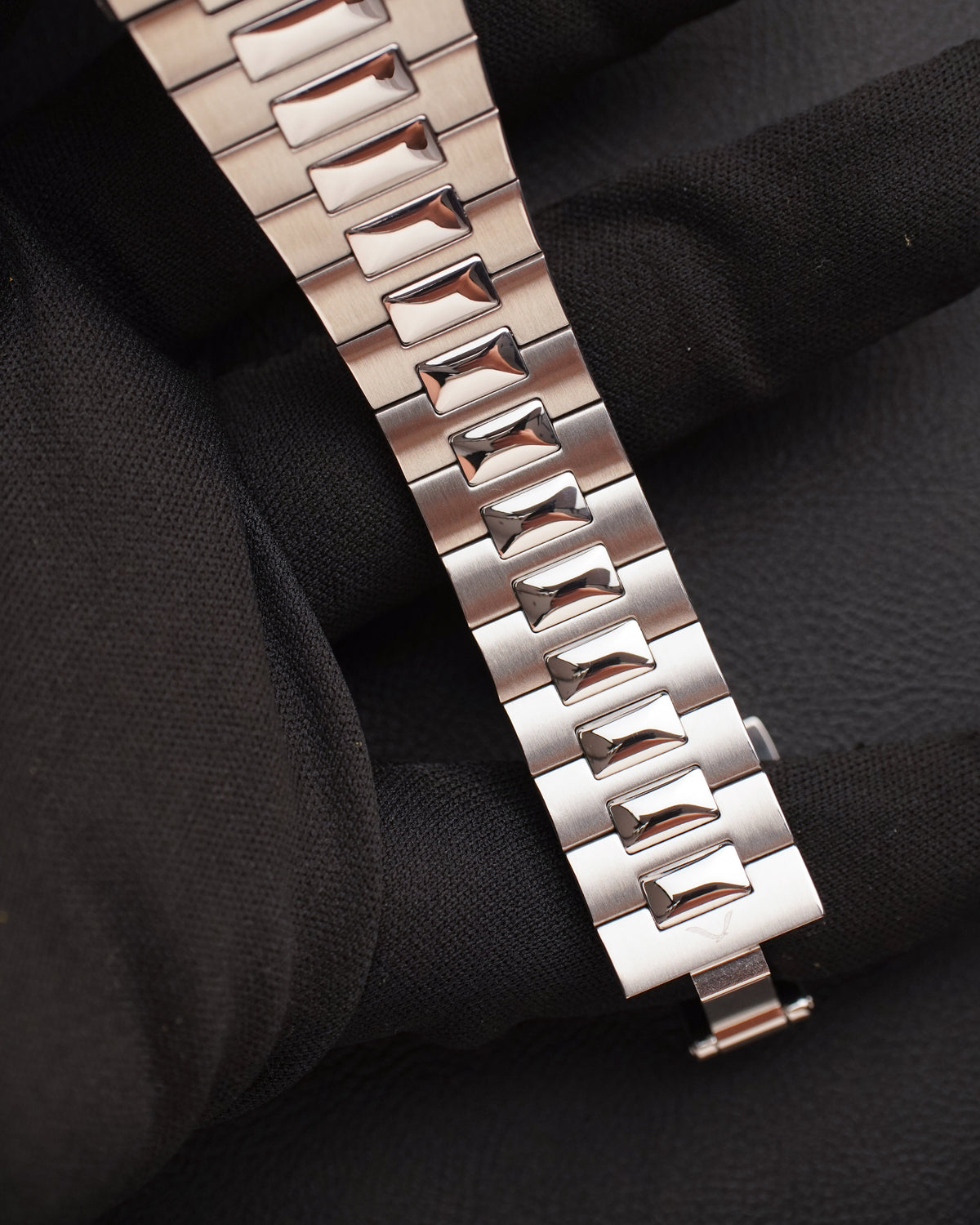 Specht & Sohne Nautilus SP0005A-V2 Icon Edition Automatic