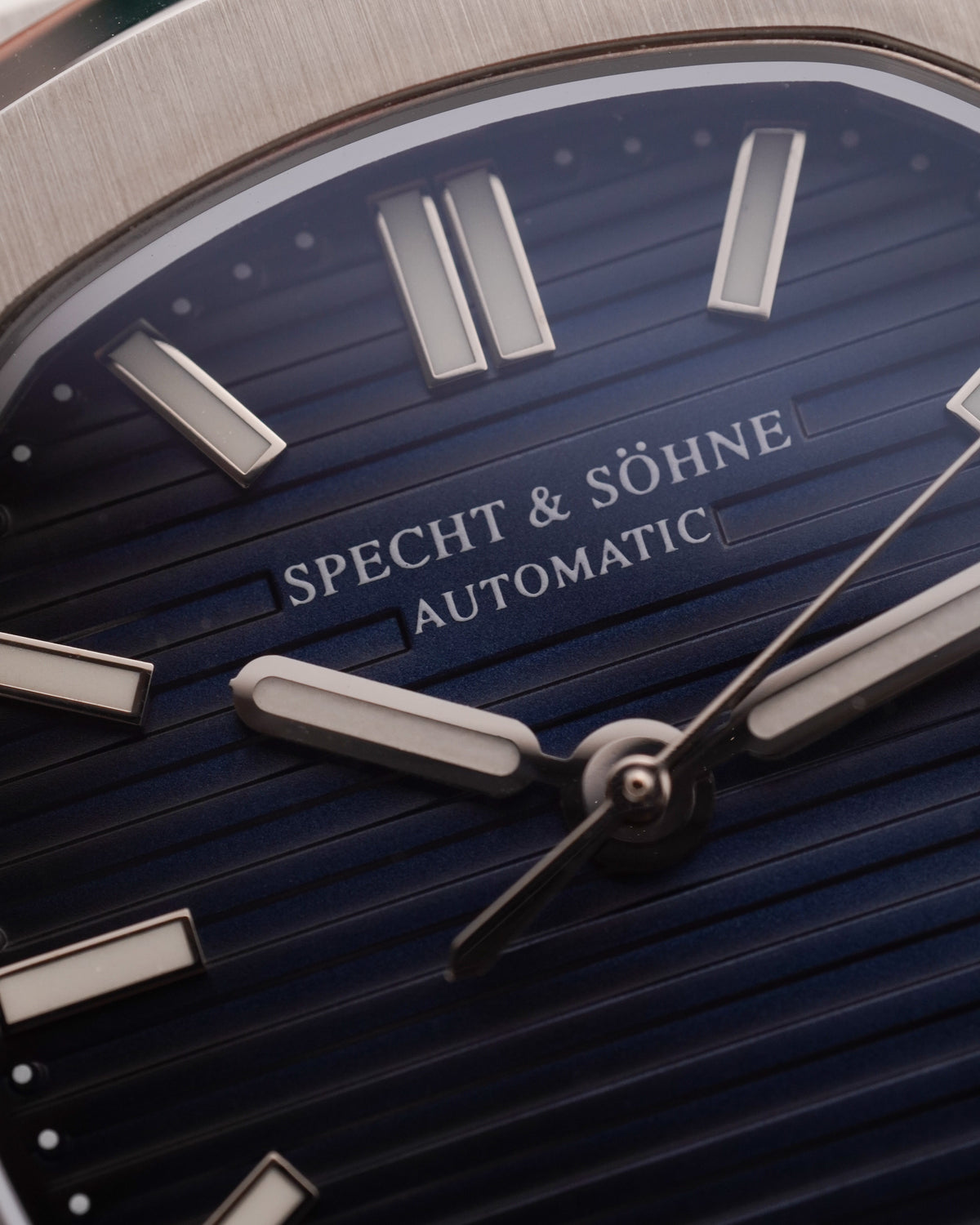 Specht & Sohne Nautilus SP0005A-V2 Icon Edition Automatic